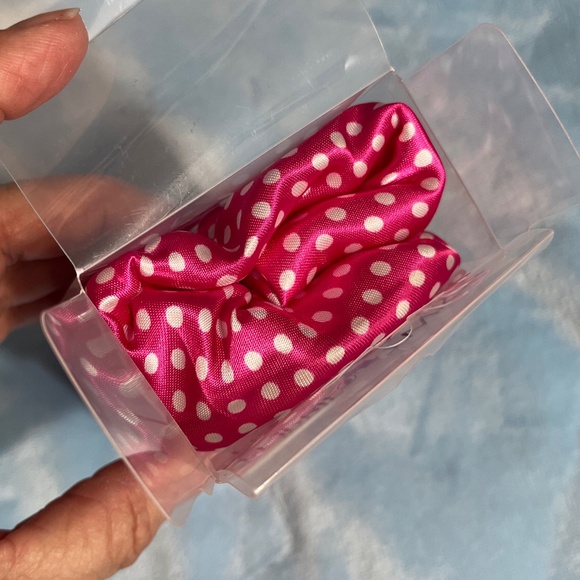 NEW Turbie Twist Stylin' Shower Cap Pink Polka Dot - Picture 5 of 8